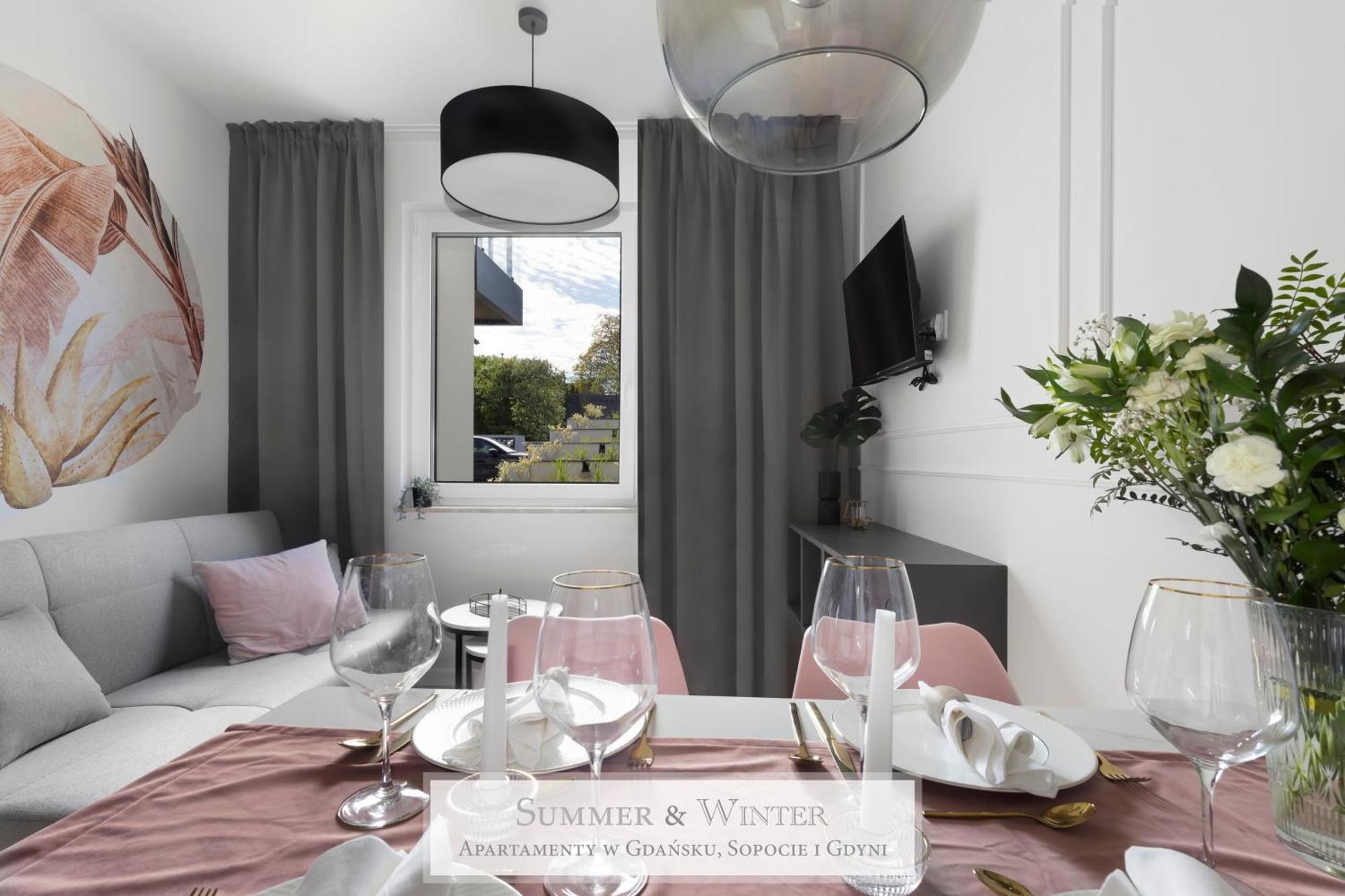 4 Stars, New Luxury Butterfly & Bike Apartments, Gdynia Orlowo, 15 Wyposazonych Mieszkan, Z Sypialnia, Winda I Platnym Parkingiem, Wysoki Standard Summerwinter, Blisko Molo Orlowo, Drog Rowerowych, Stadniny I Golf Park 외부 사진