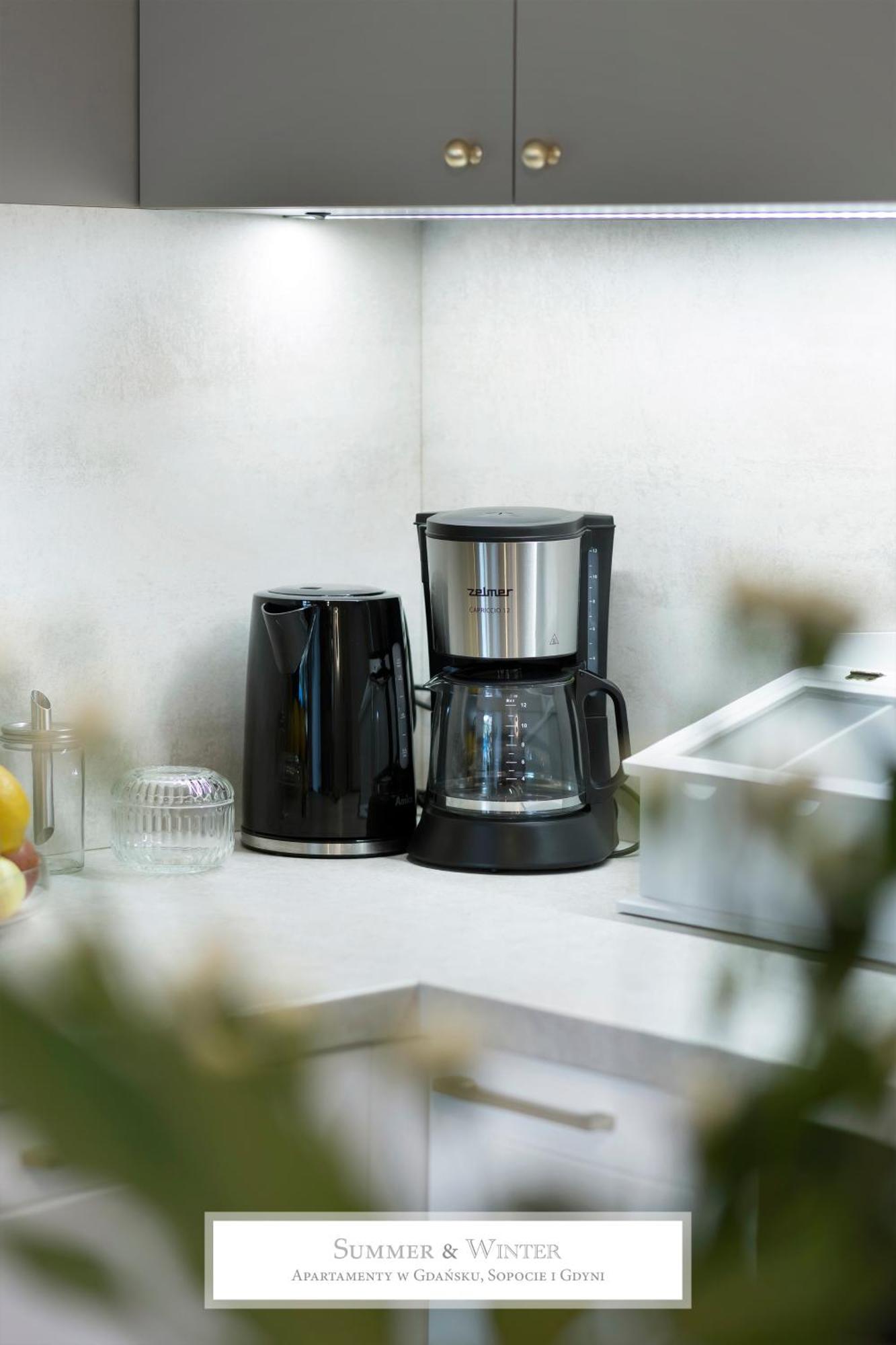 4 Stars, New Luxury Butterfly & Bike Apartments, Gdynia Orlowo, 15 Wyposazonych Mieszkan, Z Sypialnia, Winda I Platnym Parkingiem, Wysoki Standard Summerwinter, Blisko Molo Orlowo, Drog Rowerowych, Stadniny I Golf Park 외부 사진
