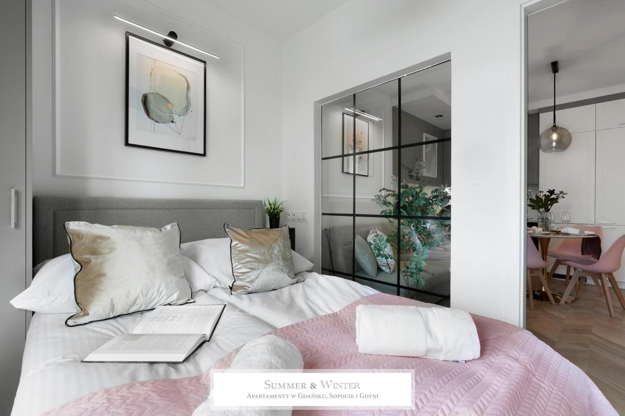 4 Stars, New Luxury Butterfly & Bike Apartments, Gdynia Orlowo, 15 Wyposazonych Mieszkan, Z Sypialnia, Winda I Platnym Parkingiem, Wysoki Standard Summerwinter, Blisko Molo Orlowo, Drog Rowerowych, Stadniny I Golf Park 외부 사진