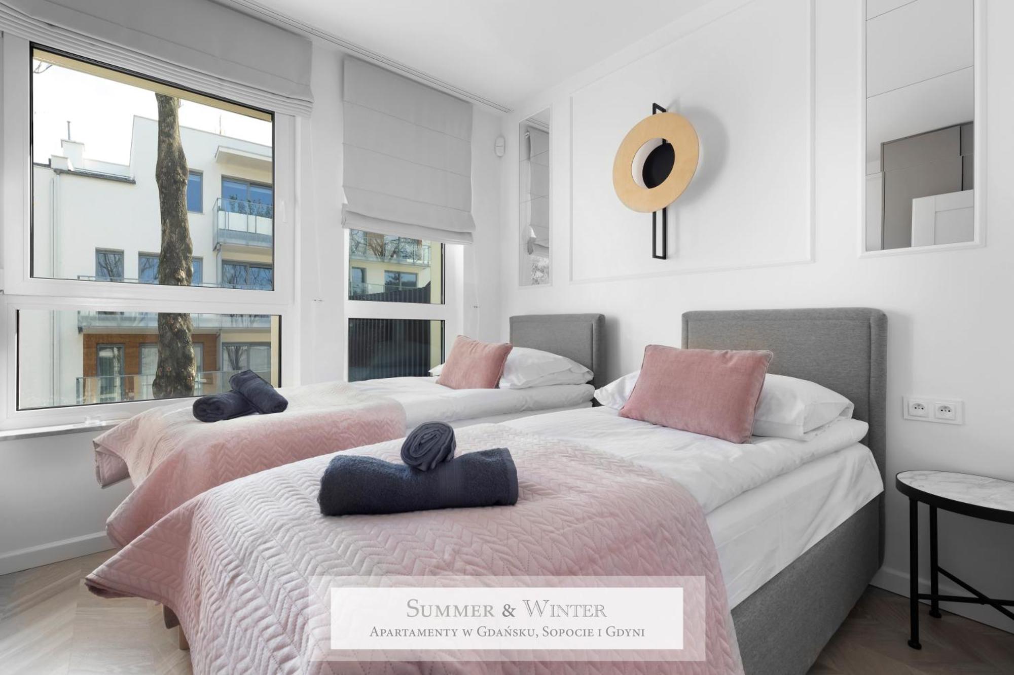 4 Stars, New Luxury Butterfly & Bike Apartments, Gdynia Orlowo, 15 Wyposazonych Mieszkan, Z Sypialnia, Winda I Platnym Parkingiem, Wysoki Standard Summerwinter, Blisko Molo Orlowo, Drog Rowerowych, Stadniny I Golf Park 외부 사진