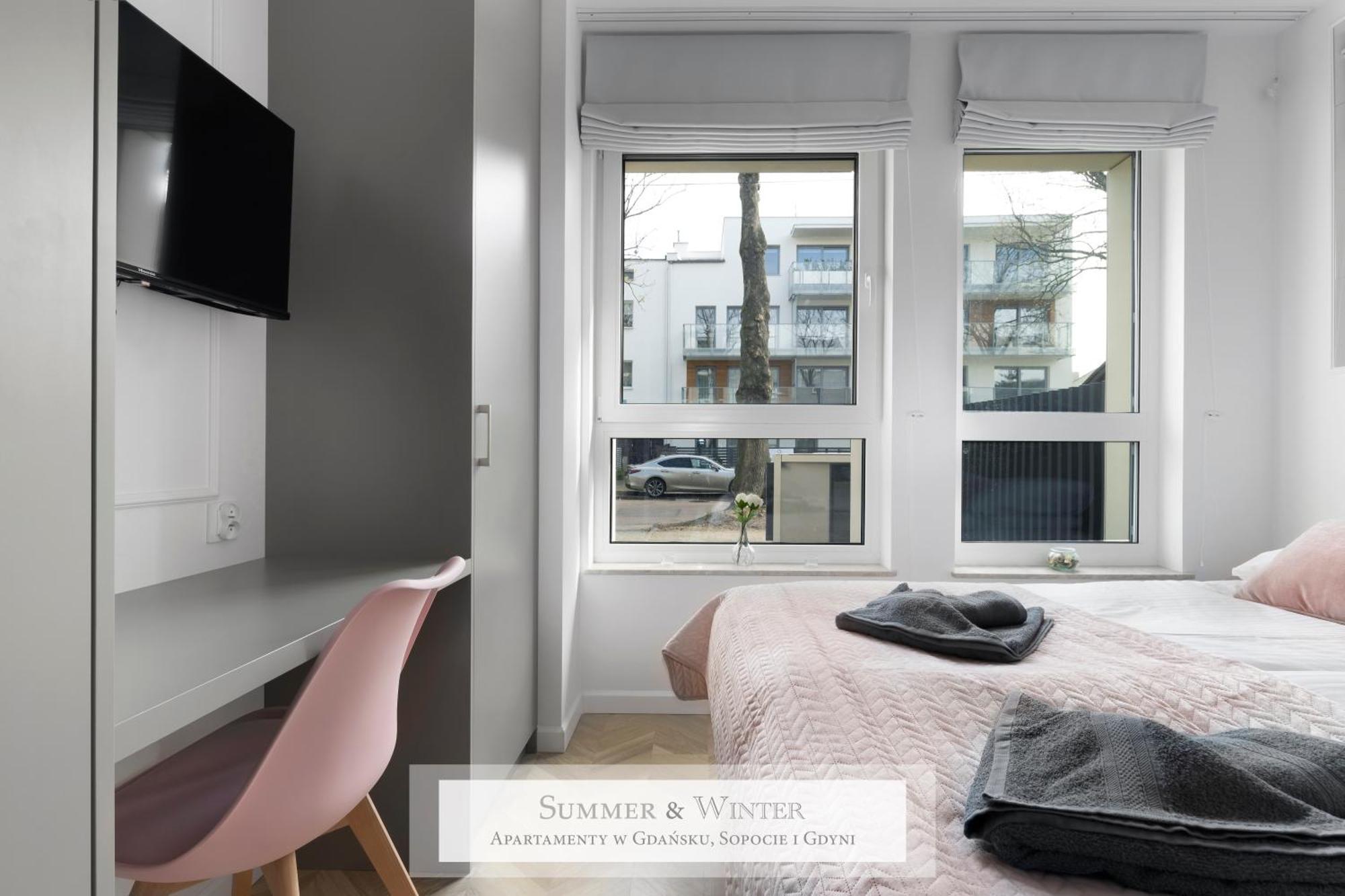 4 Stars, New Luxury Butterfly & Bike Apartments, Gdynia Orlowo, 15 Wyposazonych Mieszkan, Z Sypialnia, Winda I Platnym Parkingiem, Wysoki Standard Summerwinter, Blisko Molo Orlowo, Drog Rowerowych, Stadniny I Golf Park 외부 사진